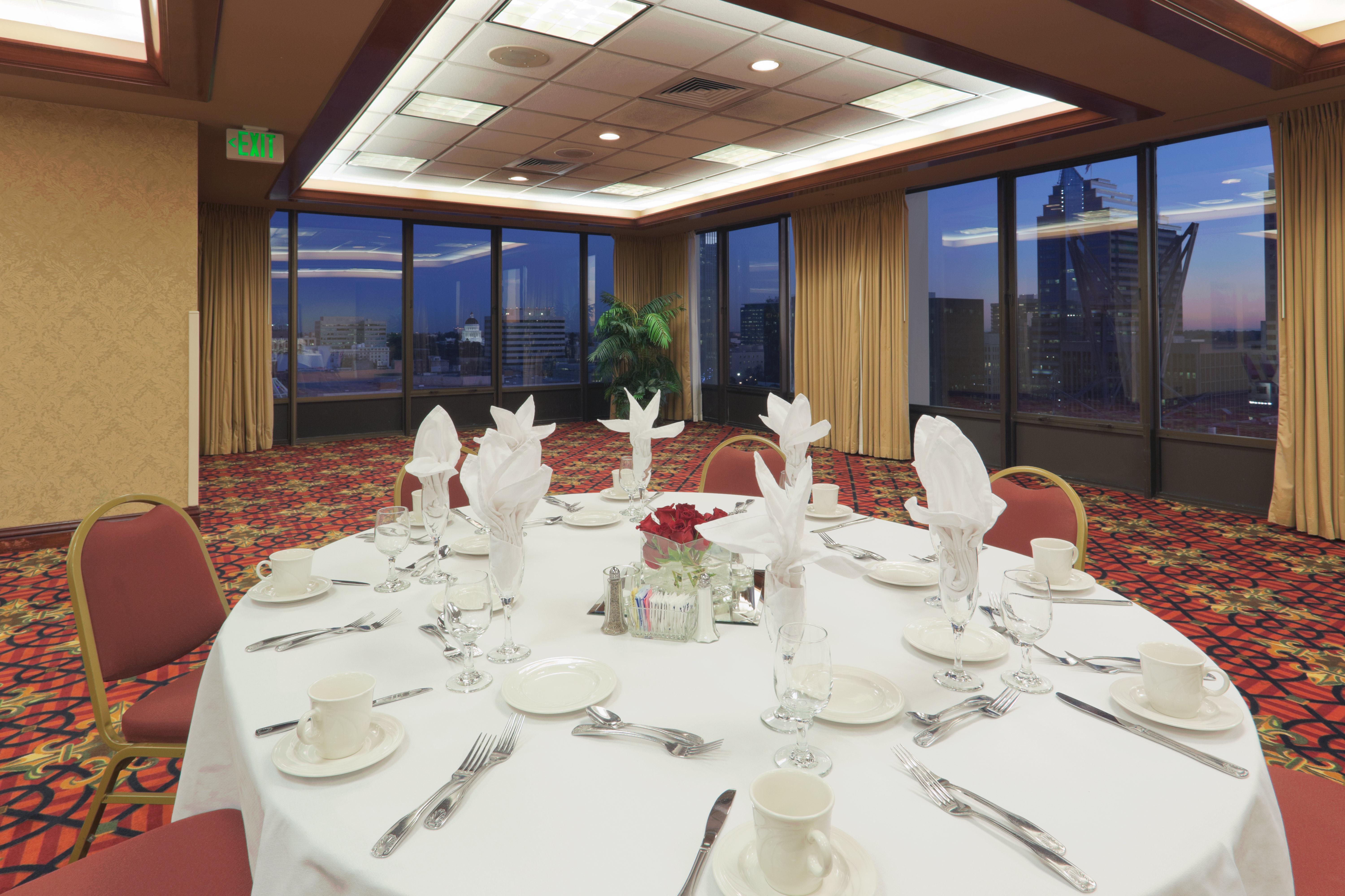 Holiday Inn Sacramento Downtown-Arena By Ihg Exterior photo